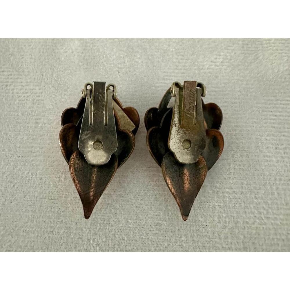Vintage Jerry Fels "Renoir" Copper Stylized Leaf Earrings - Made in USA - 1940's - Picture 3 of 3